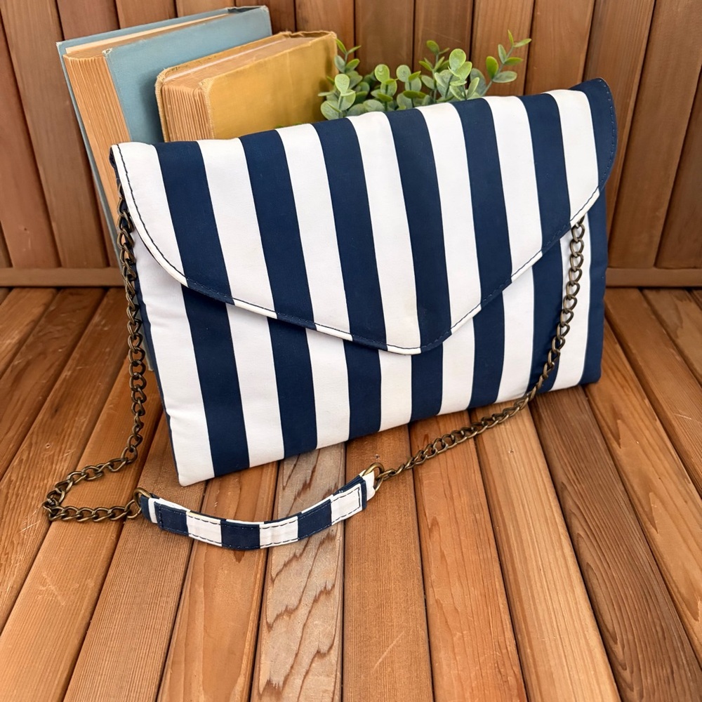 J. Crew Navy Striped Crossbody Clutch Bag, Nautical Brass Chain Strap - Picture 2 of 7